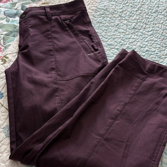 Stio Women's Straight Leg Active Wear Pants w Zippered Pockets in Maroon - Picture 7 of 10